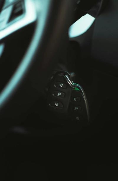 A person in need of a 24-hour emergency locksmith in Knoxville.